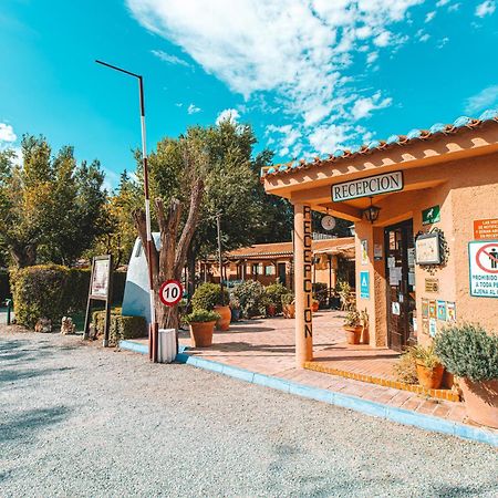 Camping & Bungalows Suspiro Del Moro Otura 외부 사진