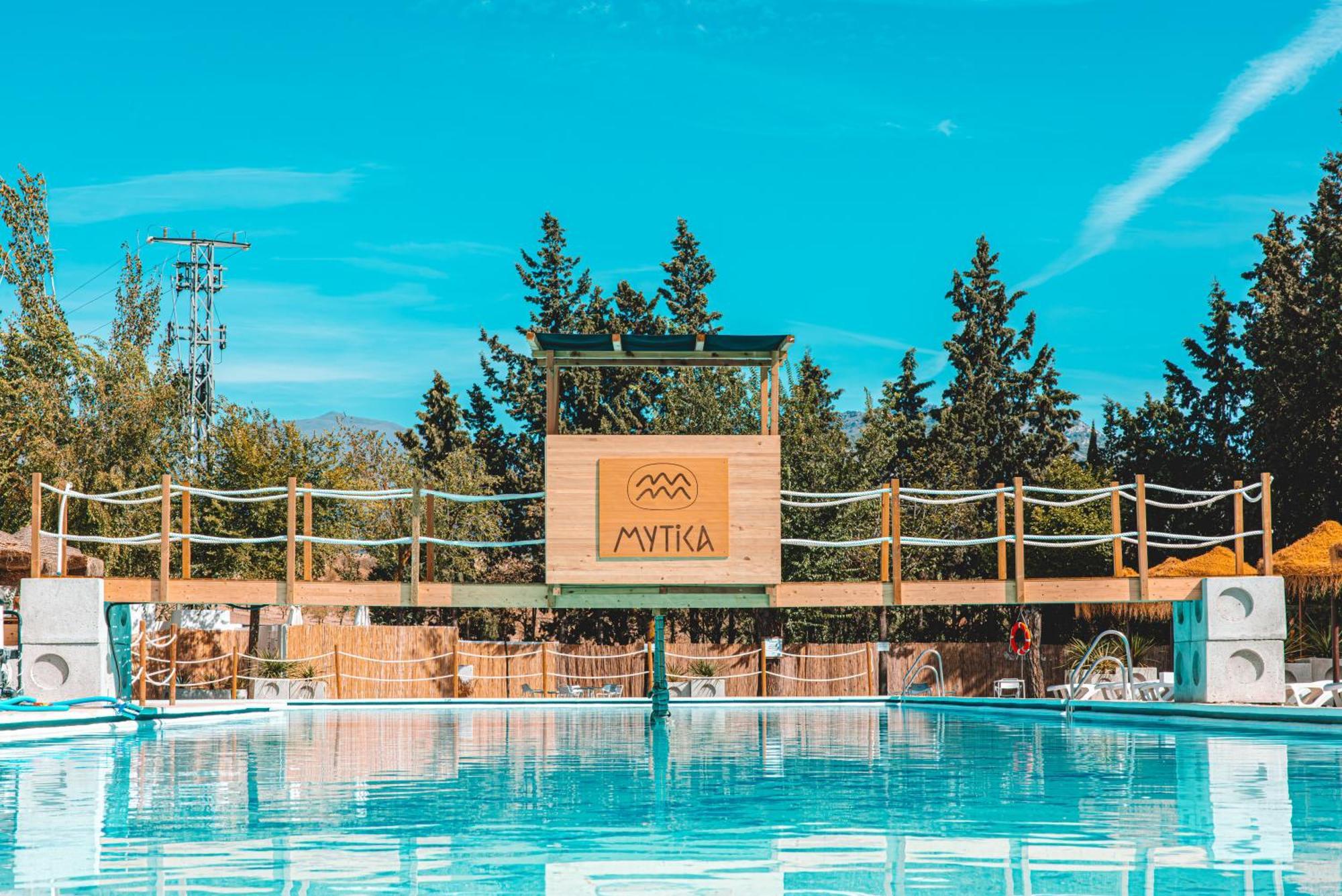 Camping & Bungalows Suspiro Del Moro Otura 외부 사진